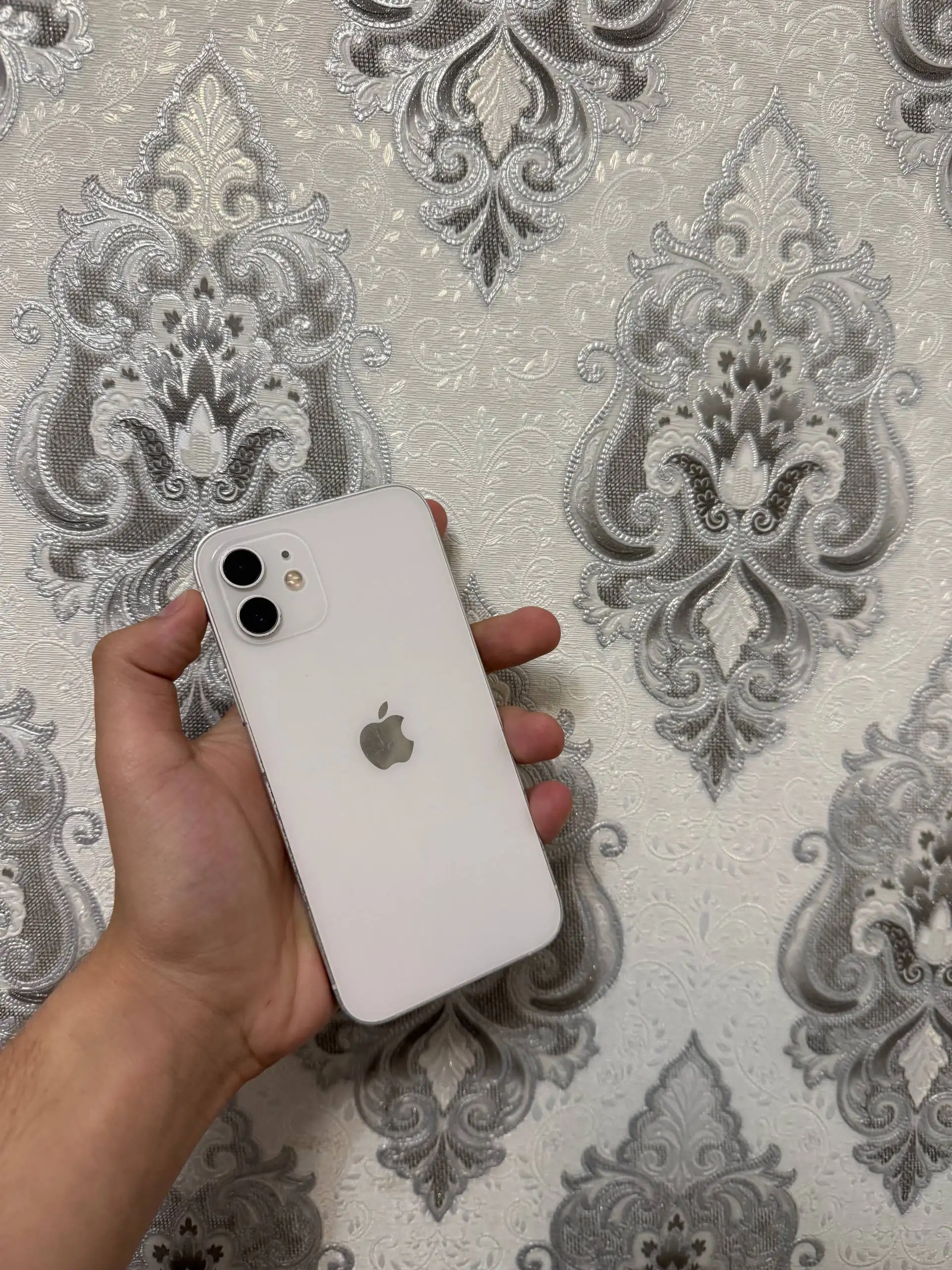 Продажа iPhone 15 и iPhone 12 - Электроника в Тверь