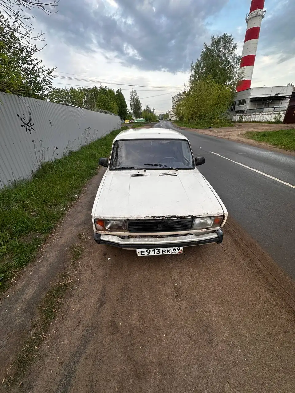 Автомобиль 1999 года на ходу - Легковые автомобили (Авто) в Тверь