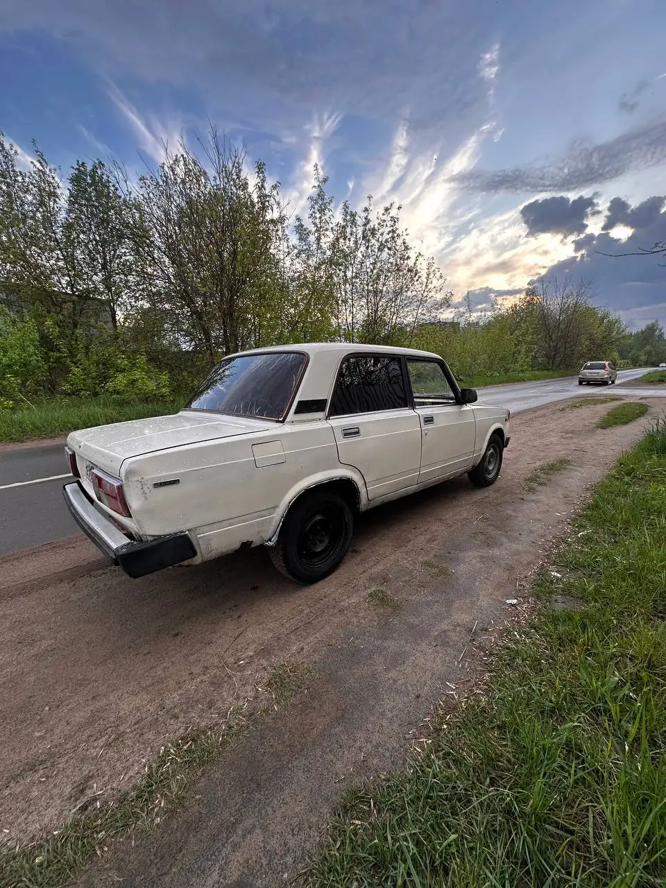 Автомобиль 1999 года на ходу - Легковые автомобили (Авто) в Тверь
