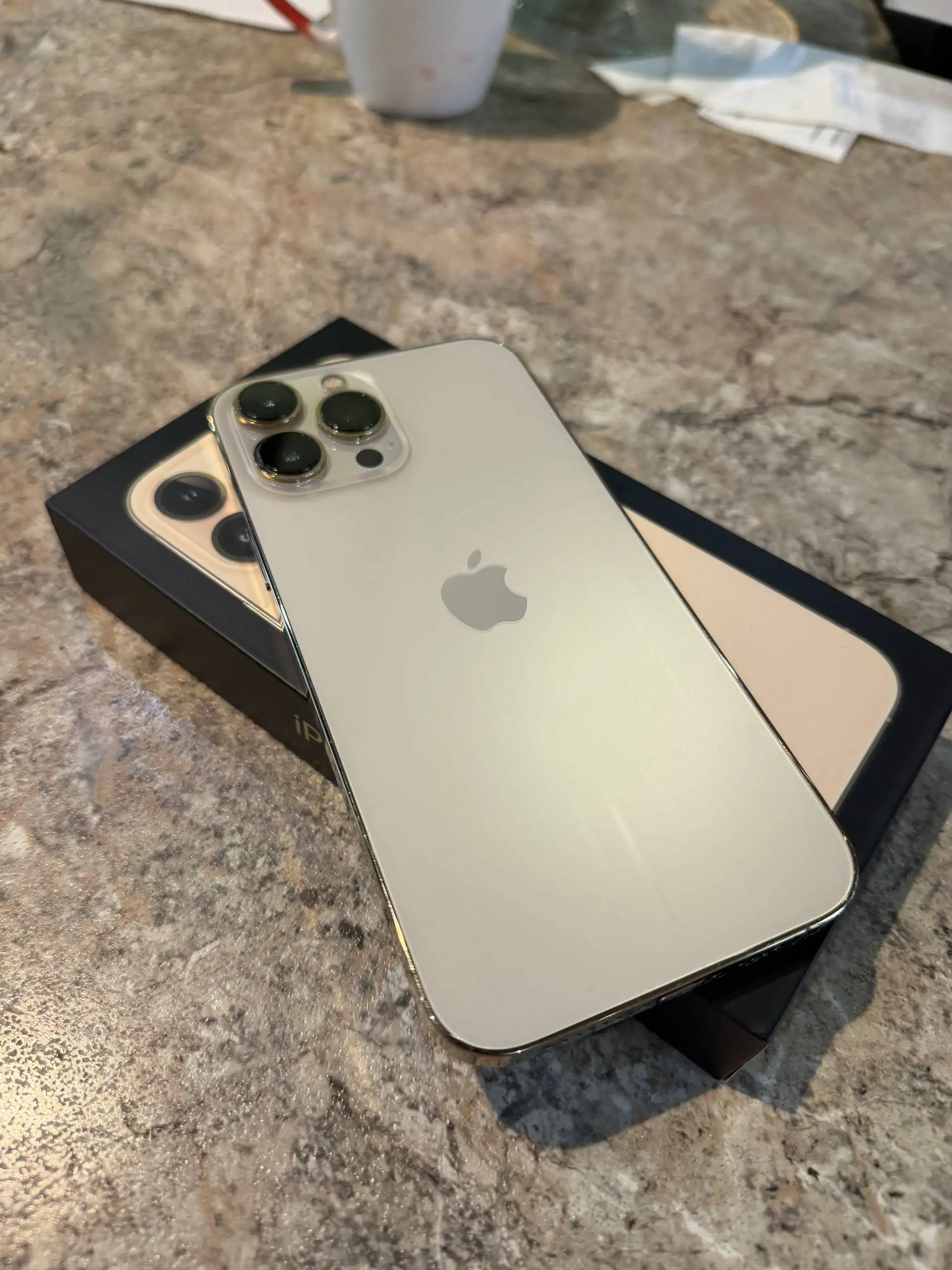 iPhone 13 Pro Max 256GB - Мобильные телефоны (Электроника) в Тверь