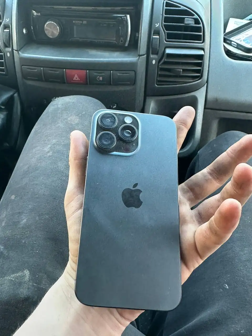 iPhone 15 Pro Max - Смартфоны и гаджеты (Электроника) в Тверь