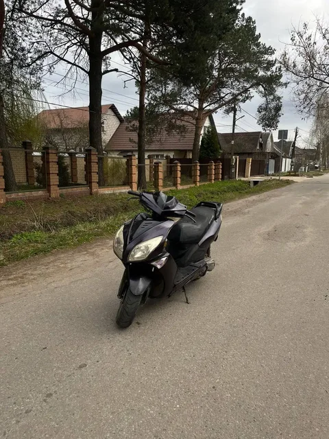 Продаю скутер мотоленд 200 кубов - Запчасти для мотоциклов в Тверь
