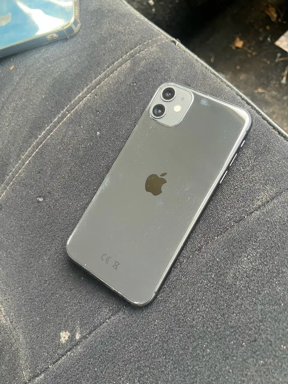 Продам iPhone 11 128GB - Электроника в Тверь