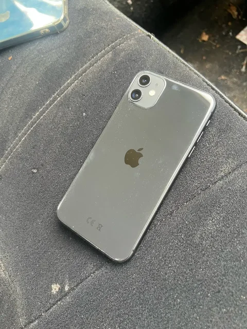 Продам iPhone 11 128GB - Периферия в Тверь