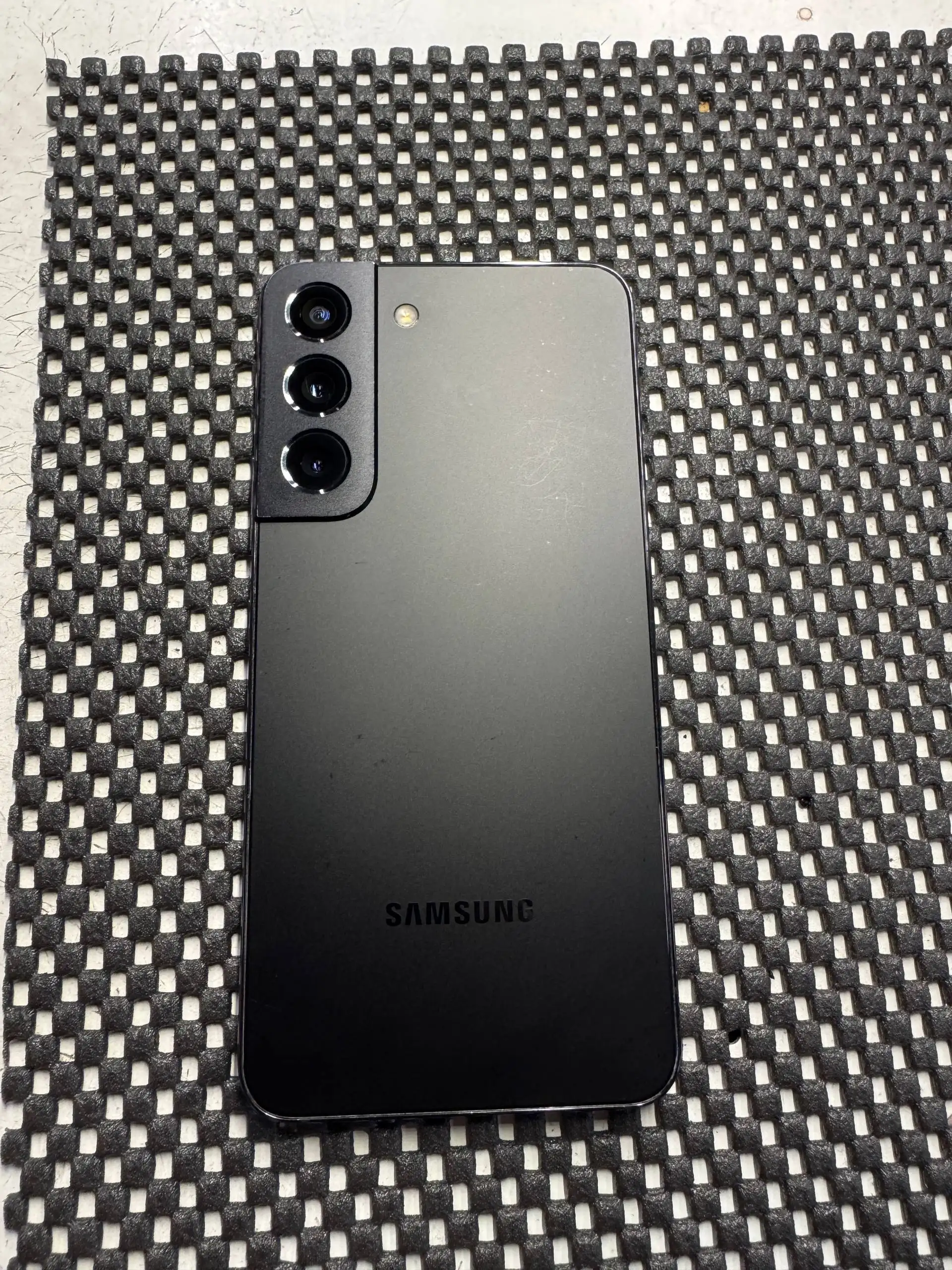 Samsung S22 8/256 обмен - Смартфоны и планшеты (Электроника) в Тверь