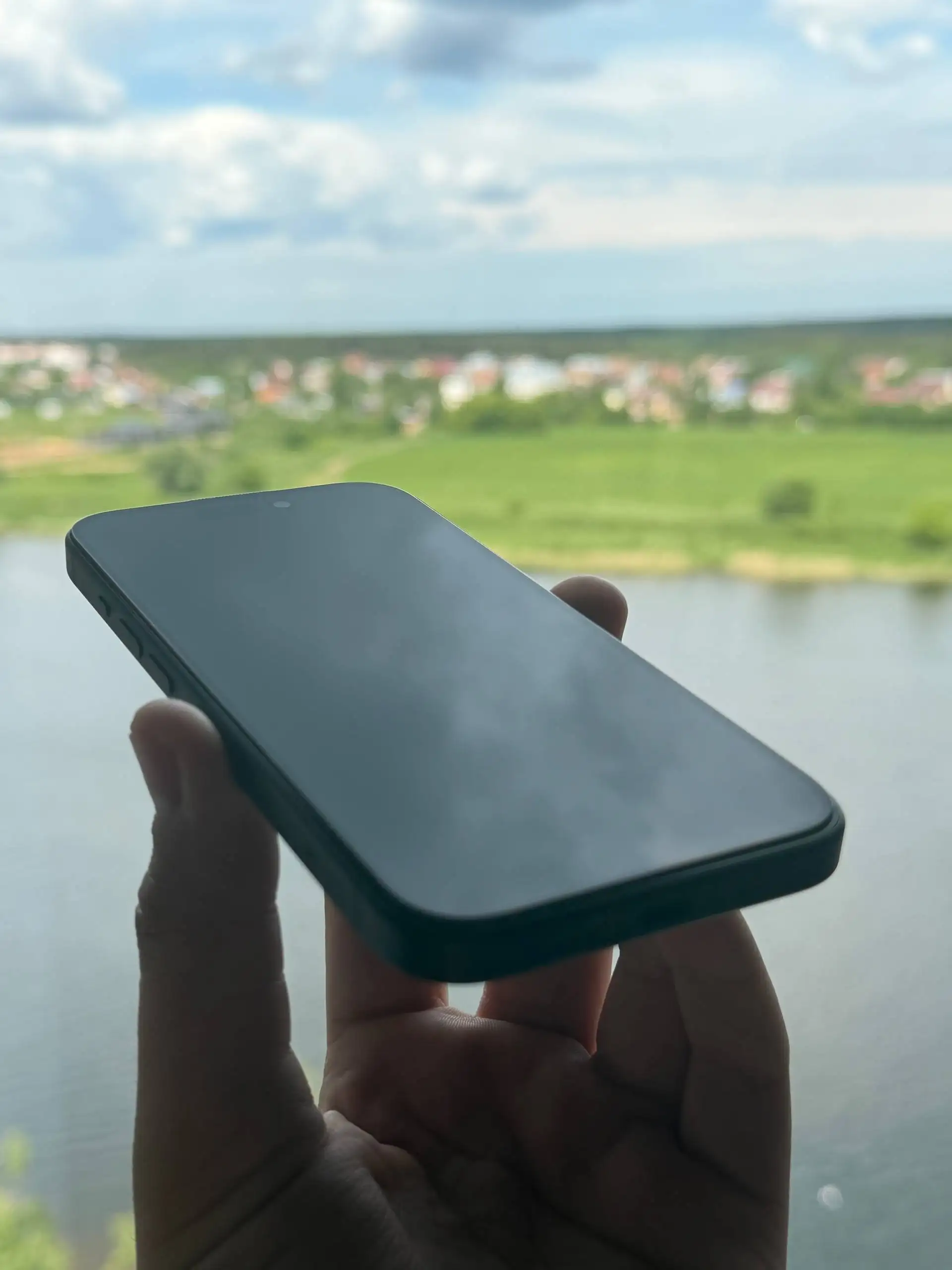 Продажа iPhone 15 - Смартфоны и гаджеты (Электроника) в Тверь