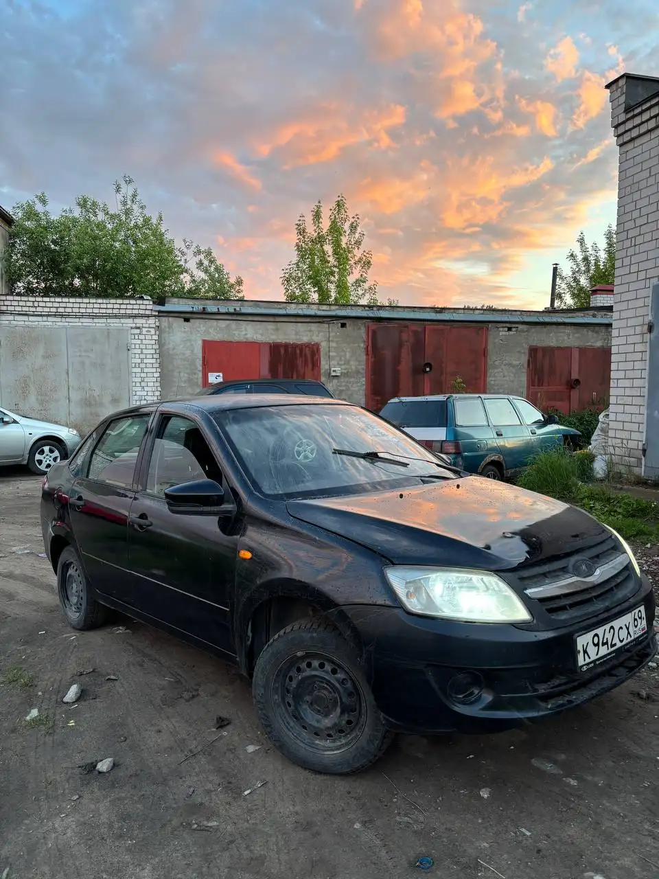 Лада Гранта 2012 - Легковые автомобили (Авто) в Тверь