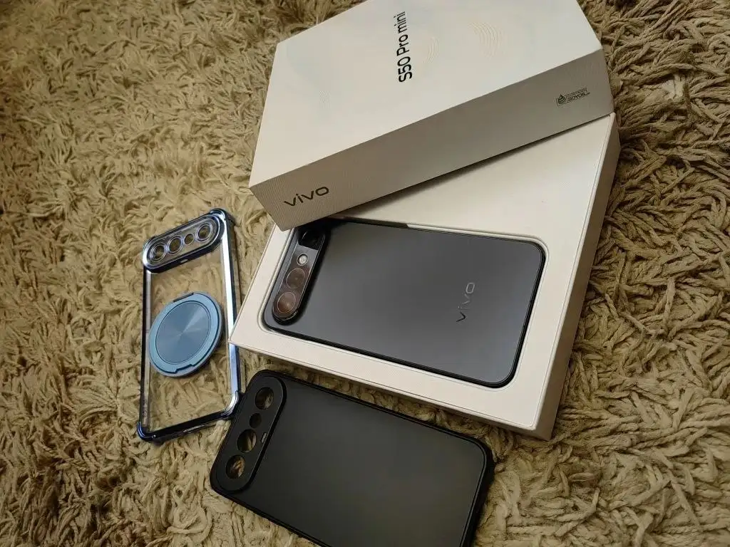 Продаю Vivo S50 Pro Mini - Электроника в Тверь