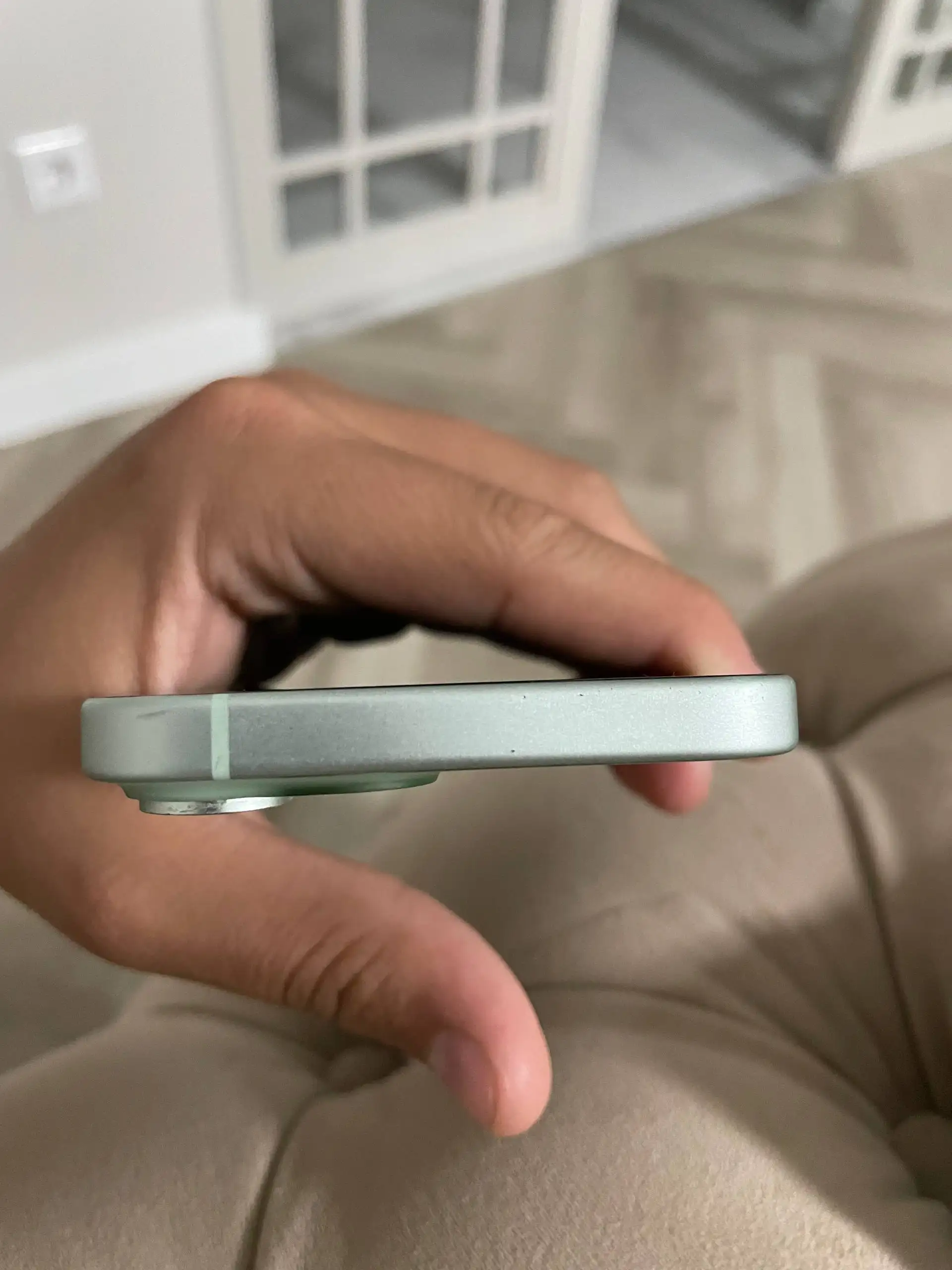 Продам iPhone 15 256GB - Мобильные телефоны (Электроника) в Тверь