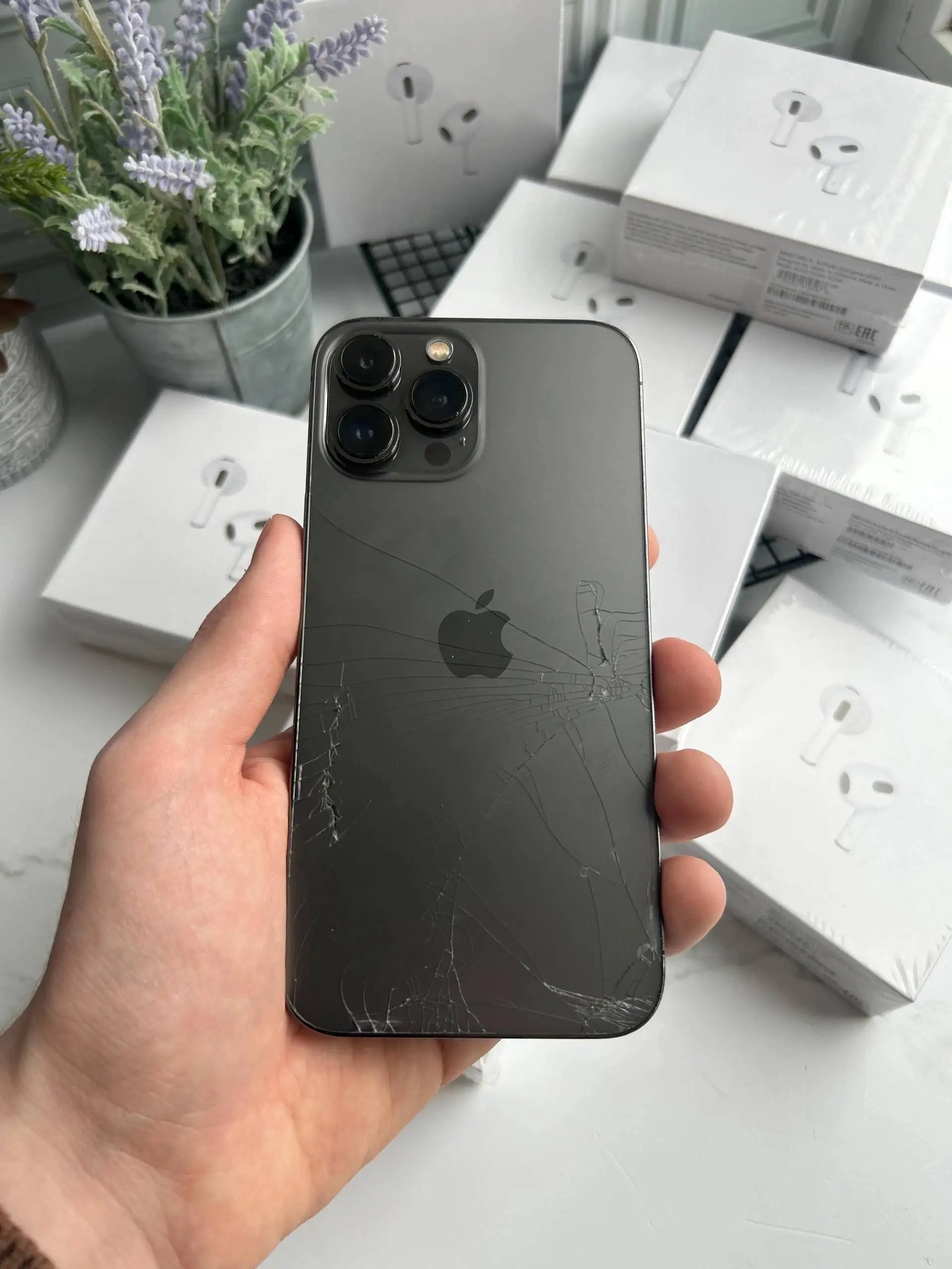 Продам iPhone 13 Pro Max 128GB - Смартфоны и гаджеты (Электроника) в Тверь