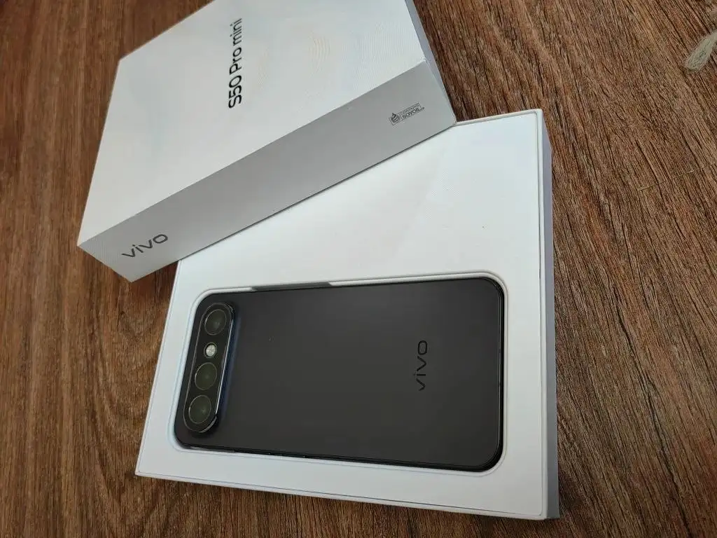 Продам Vivo S50 Pro Mini 12/256GB - Смартфоны (Электроника) в Тверь