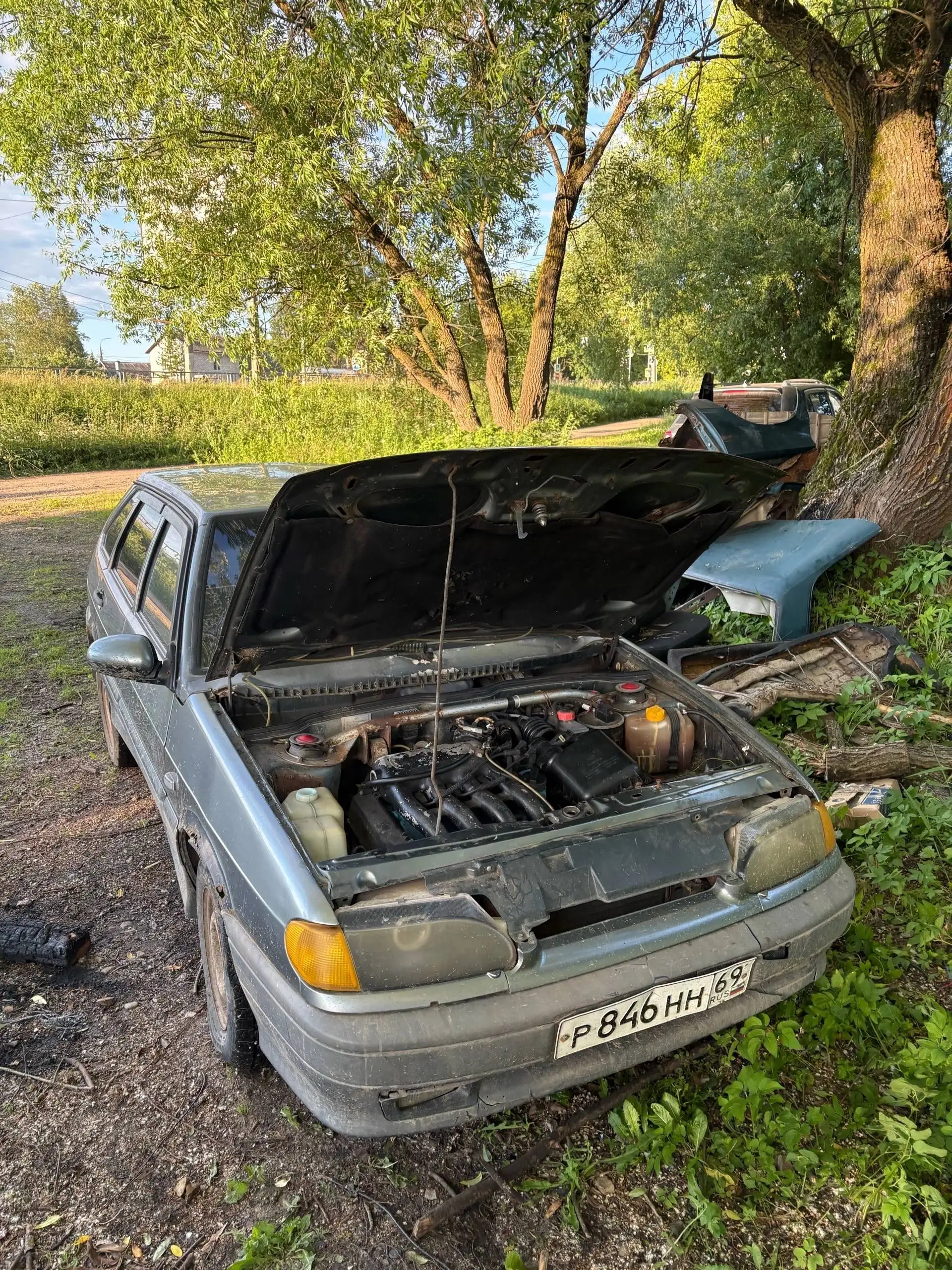 Продажа авто по запчастям - Запчасти (Авто) в Тверь