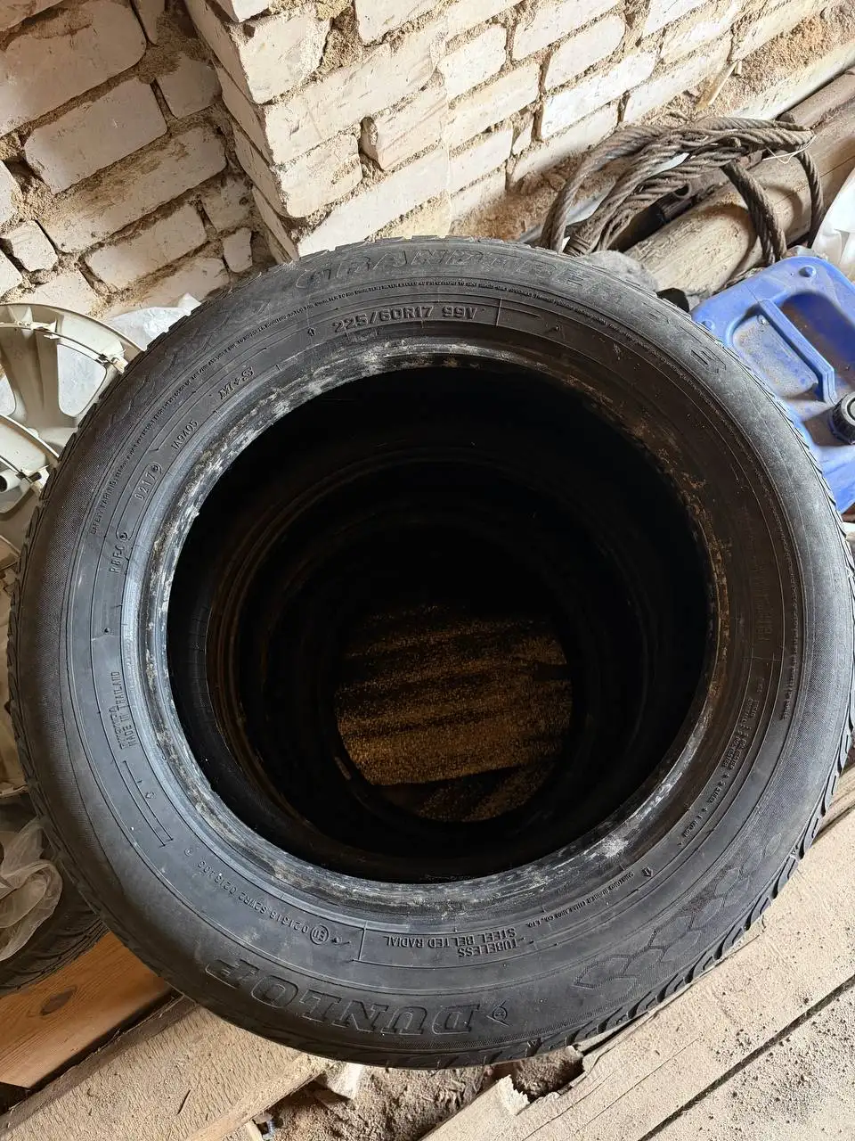 Продам 4 балона - Шины и диски (Авто) в Тверь