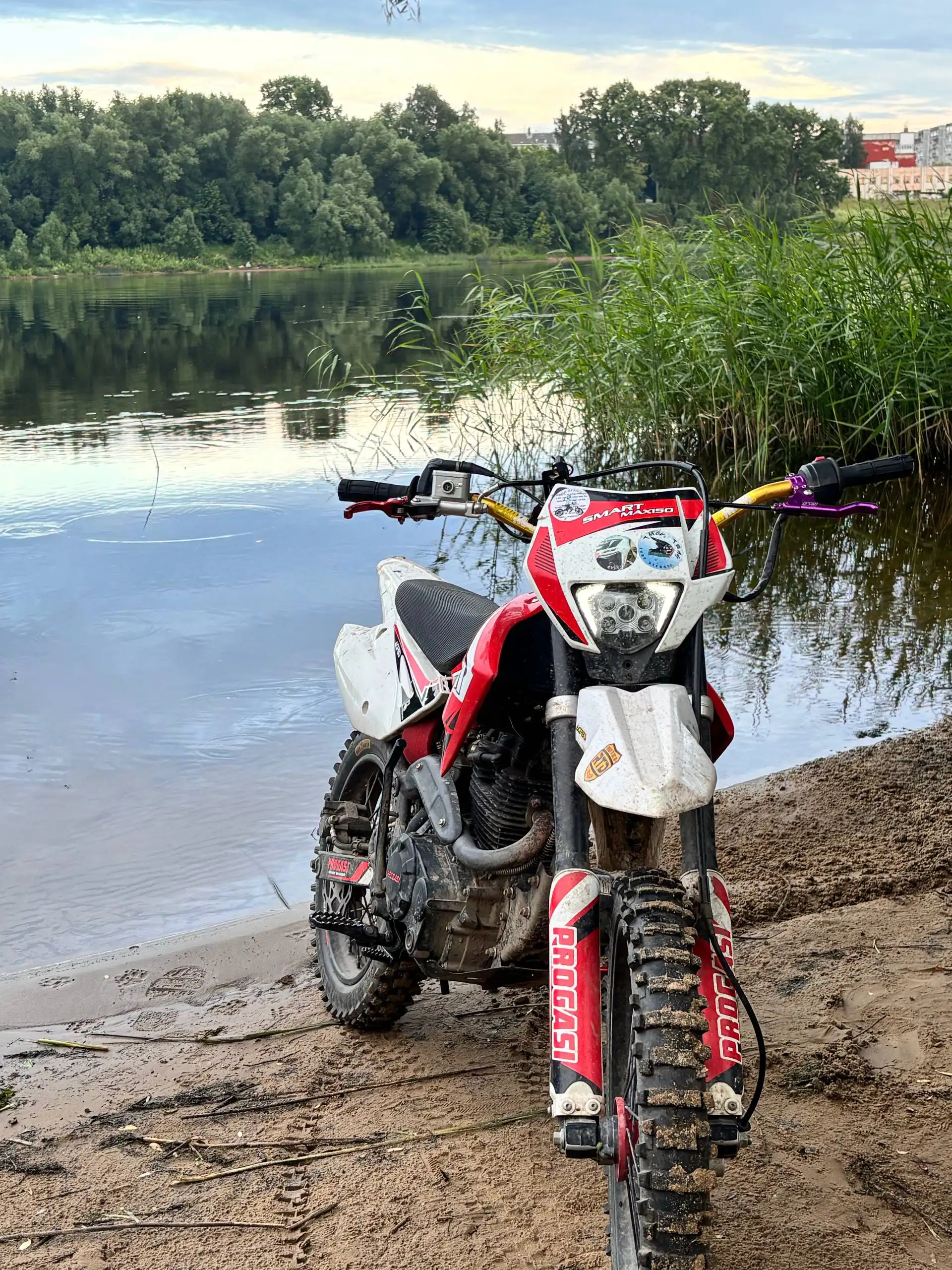 Продажа мотоцикла 150 кубов - Хобби и отдых в Тверь
