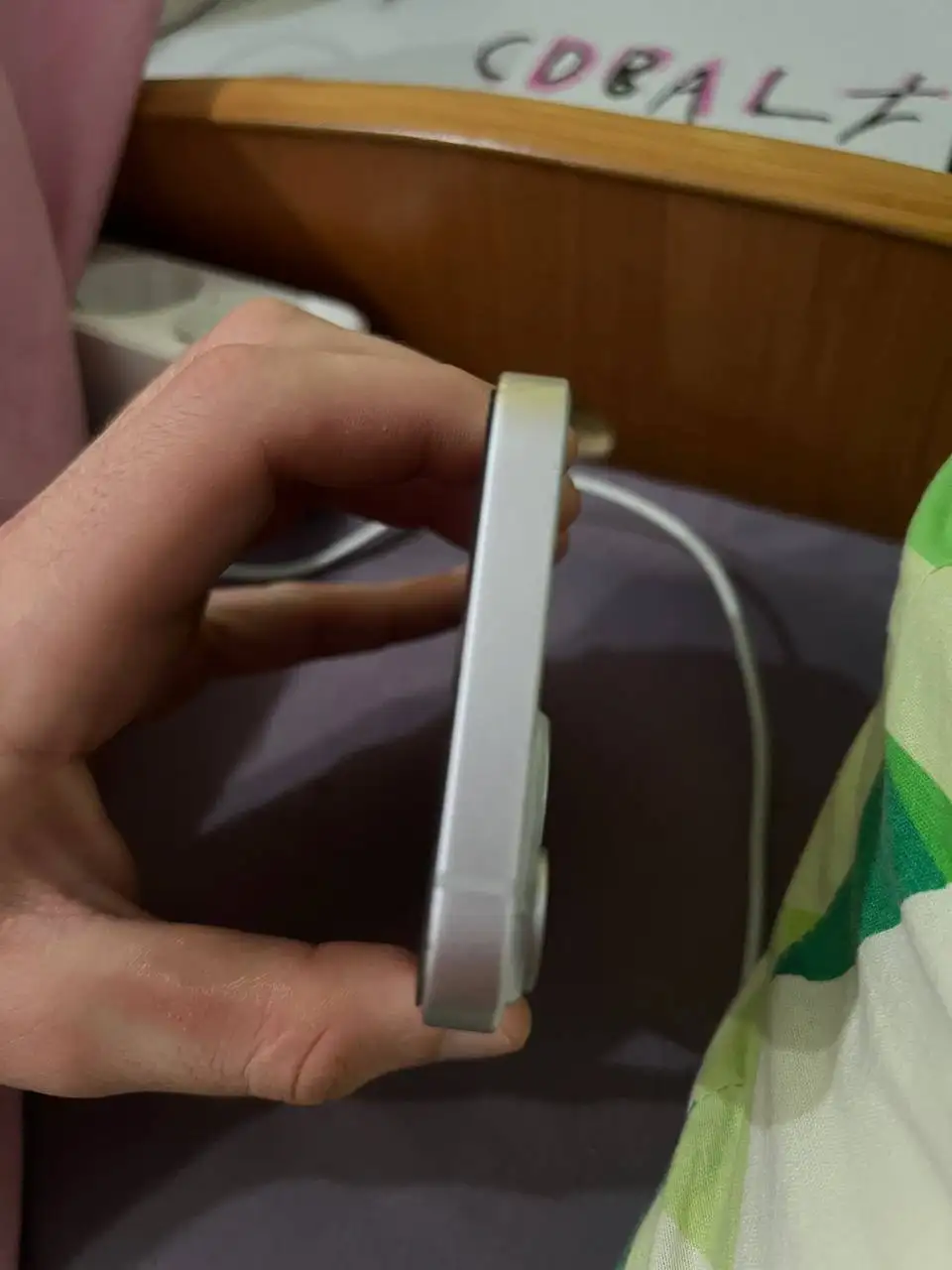 Продажа iPhone 14 128GB с дефектами - Электроника в Тверь