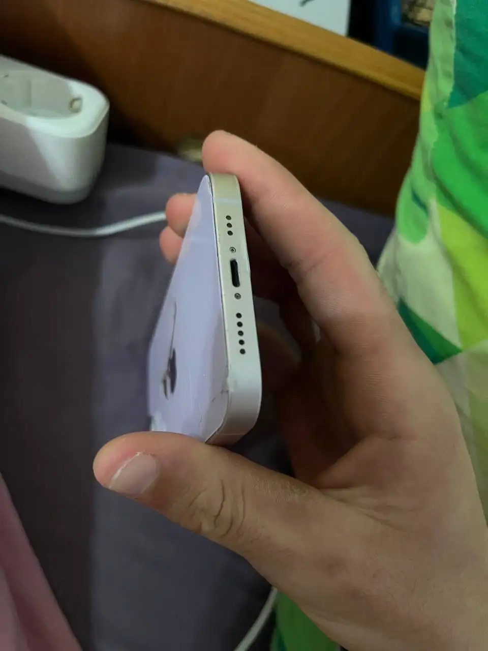 Продажа iPhone 14 128GB с дефектами - Электроника в Тверь