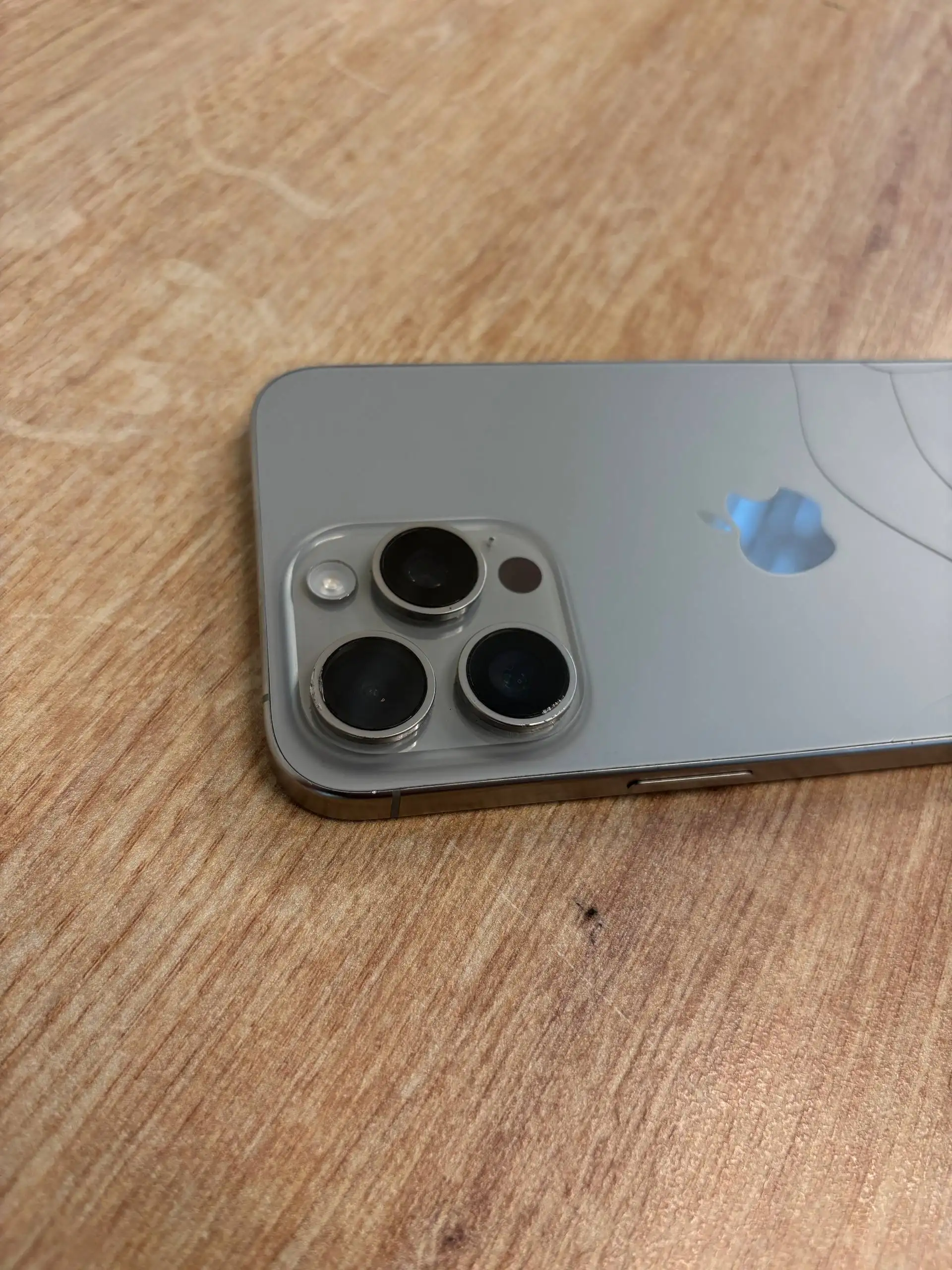 Продам iPhone 15 Pro Max 256GB - Смартфоны (Электроника) в Тверь