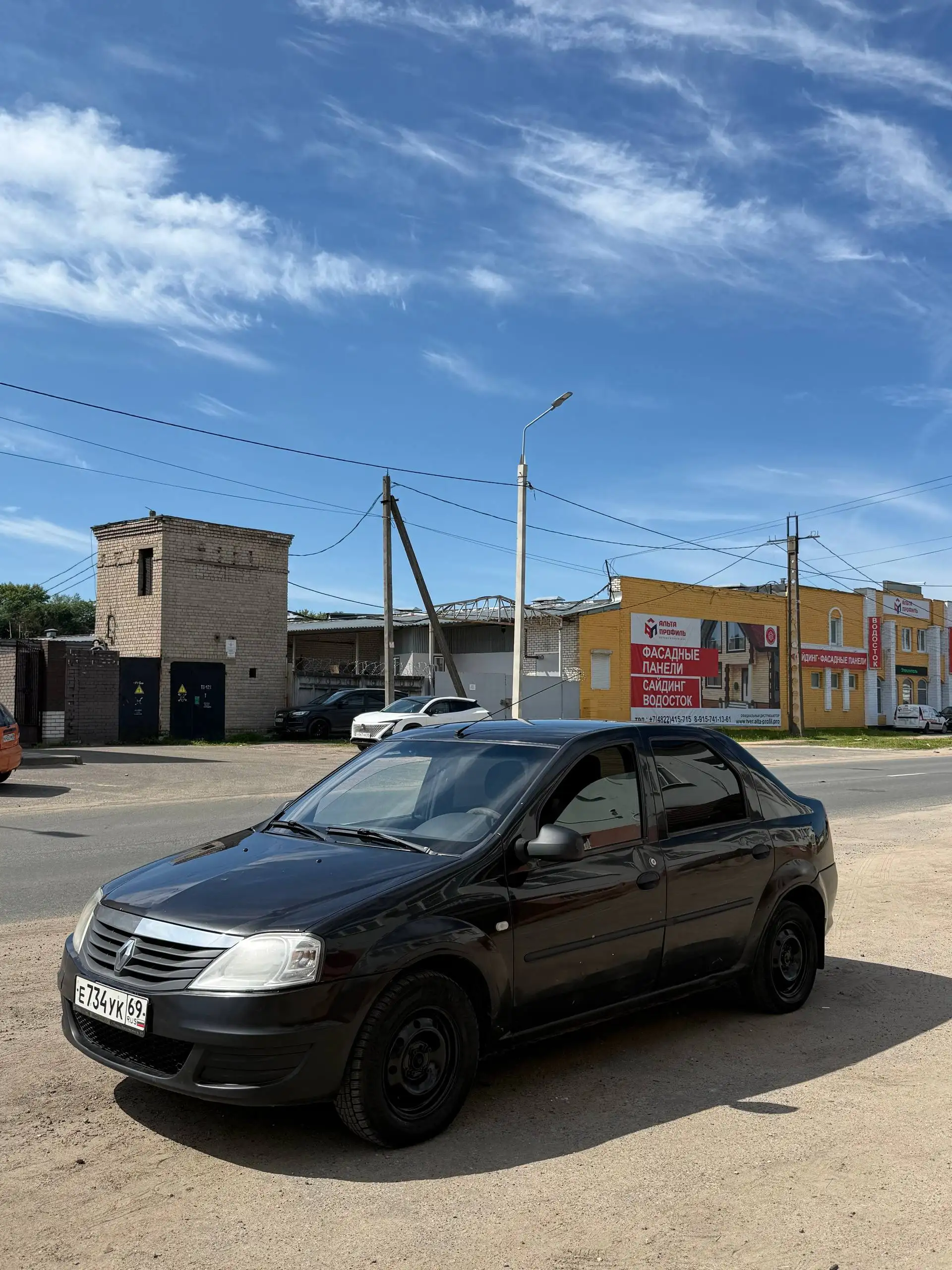 Продажа Renault Logan 2011 - Легковые автомобили (Авто) в Тверь
