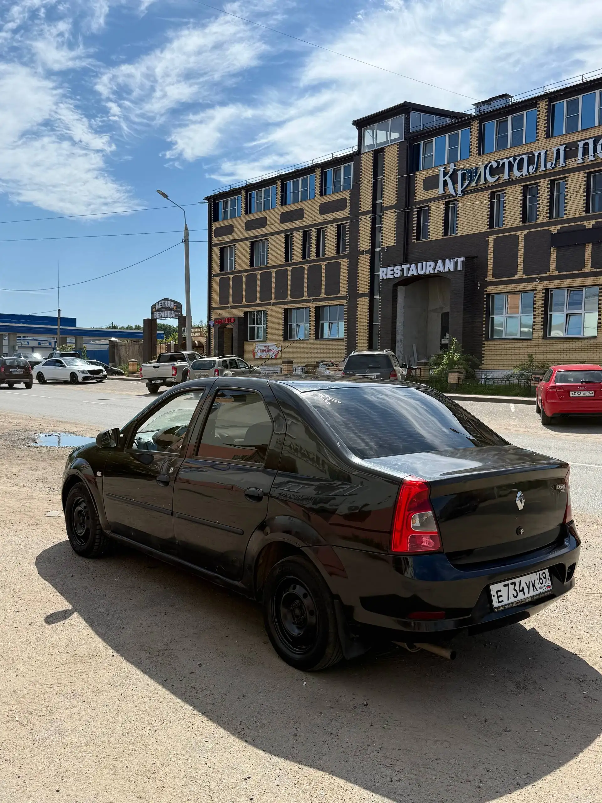 Продажа Renault Logan 2011 - Легковые автомобили (Авто) в Тверь