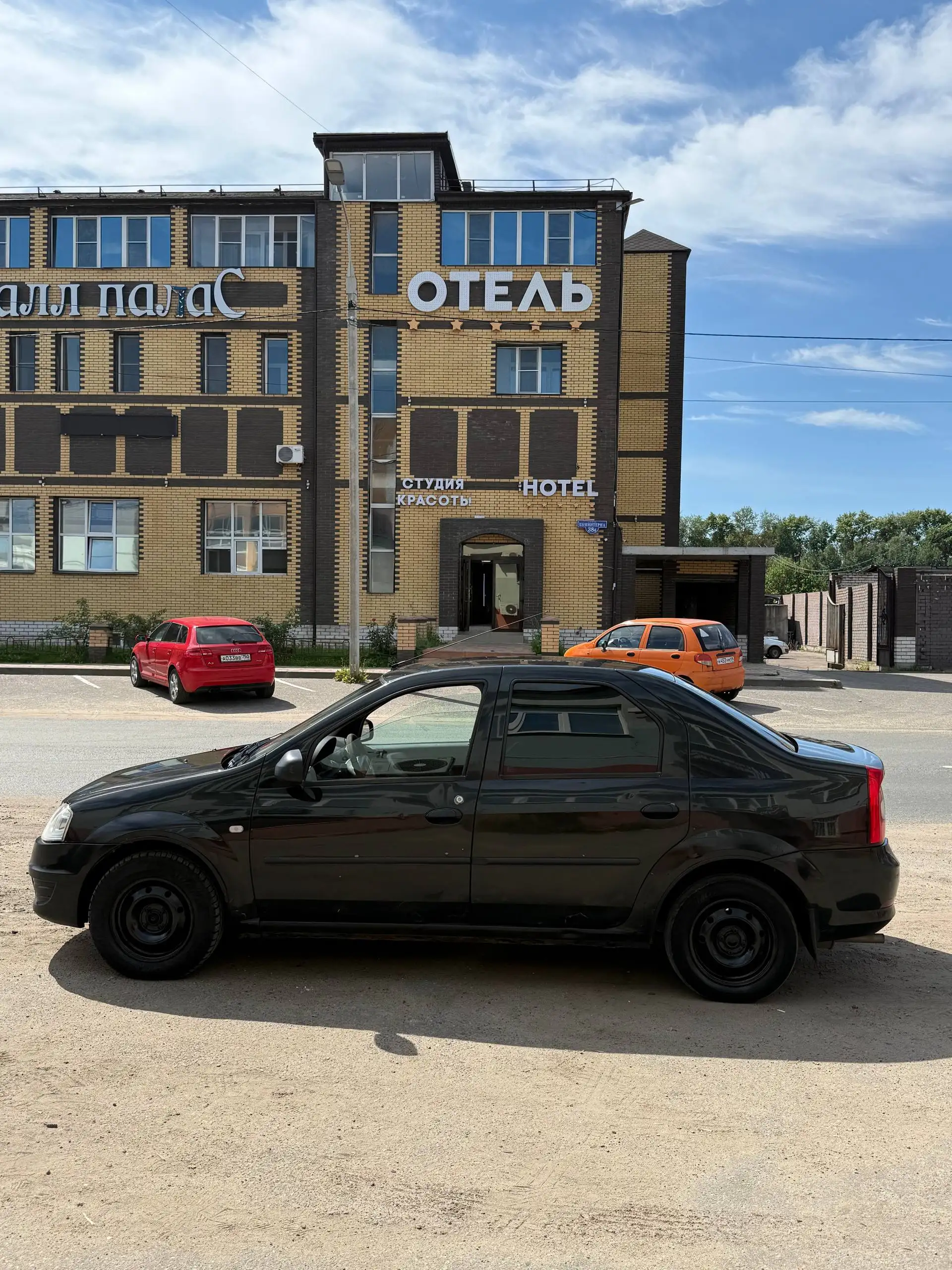 Продажа Renault Logan 2011 - Легковые автомобили (Авто) в Тверь