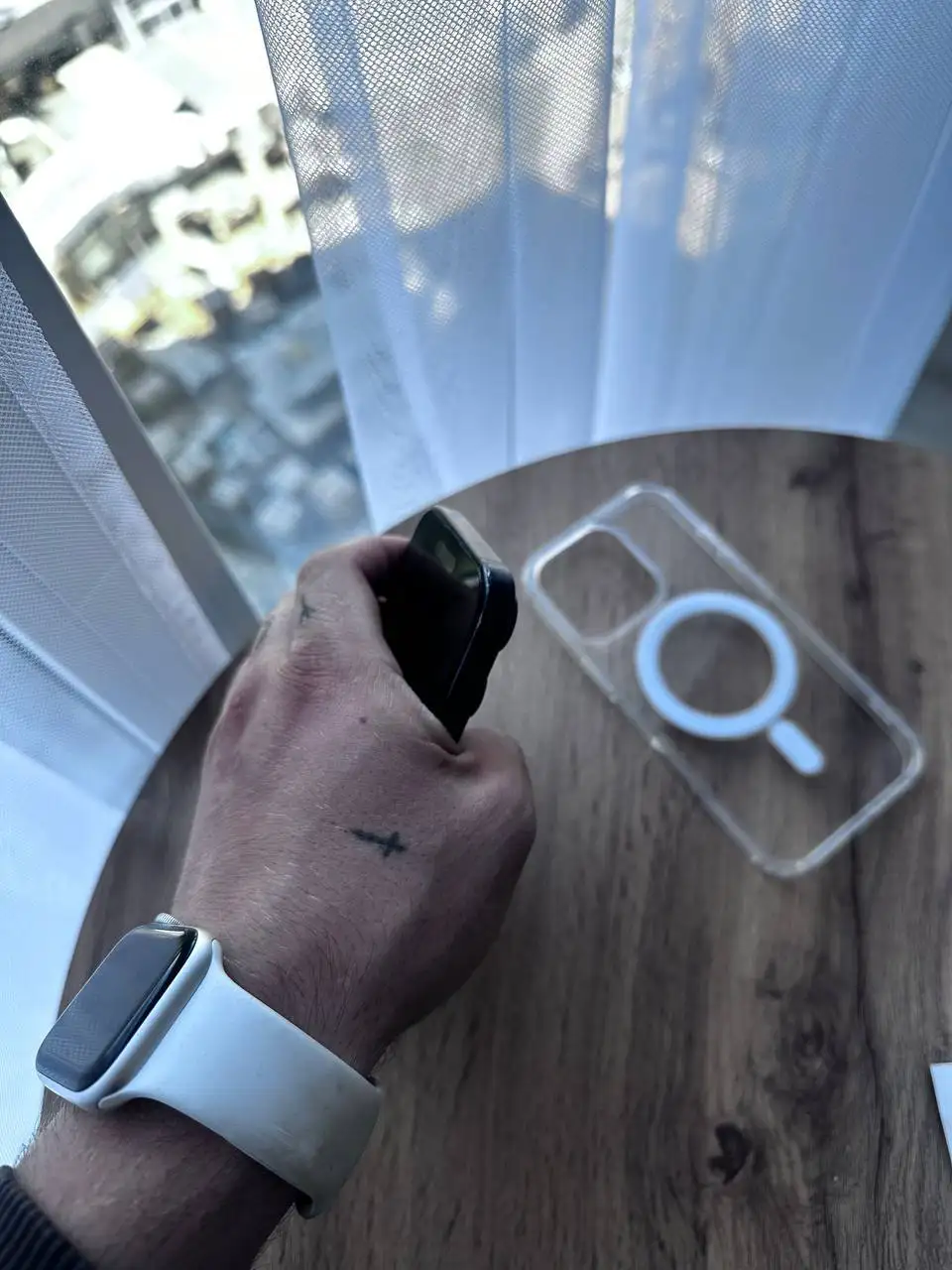 Продам iPhone 16 Pro 128 ГБ в Твери - Смартфоны (Электроника) в Тверь