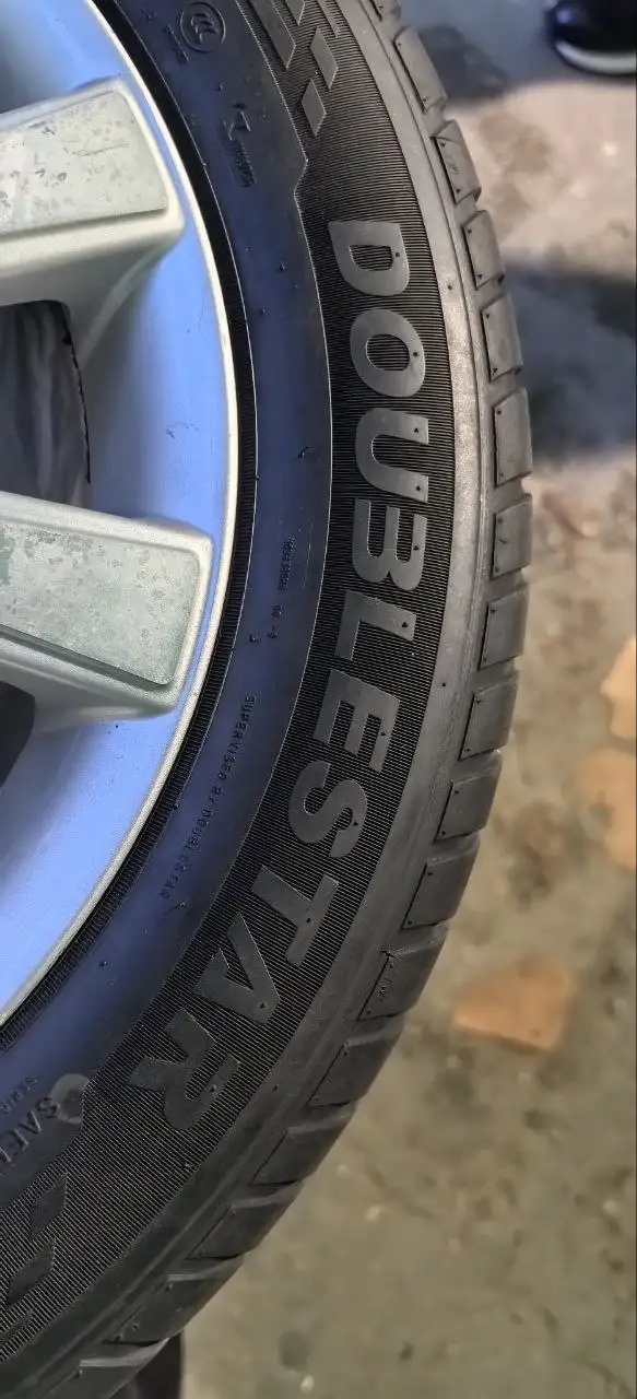 Продам шины 205/55 R16 5x108 (комплект 4 шт) - Шины (Авто) в Тверь