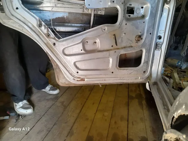 Продам 2 задние двери 14 - Запчасти в Тверь