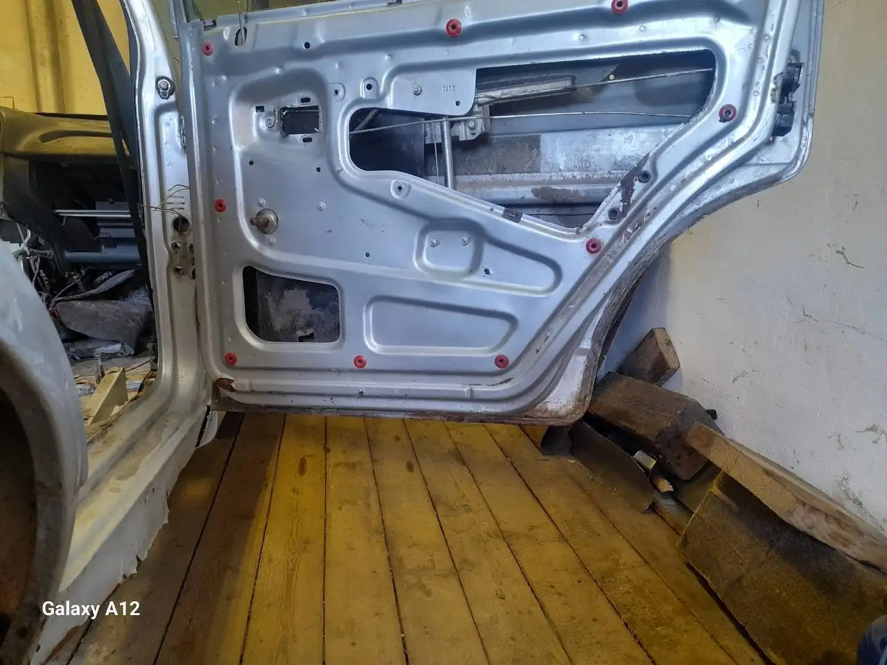 Продам 2 задние двери 14 - Запчасти в Тверь