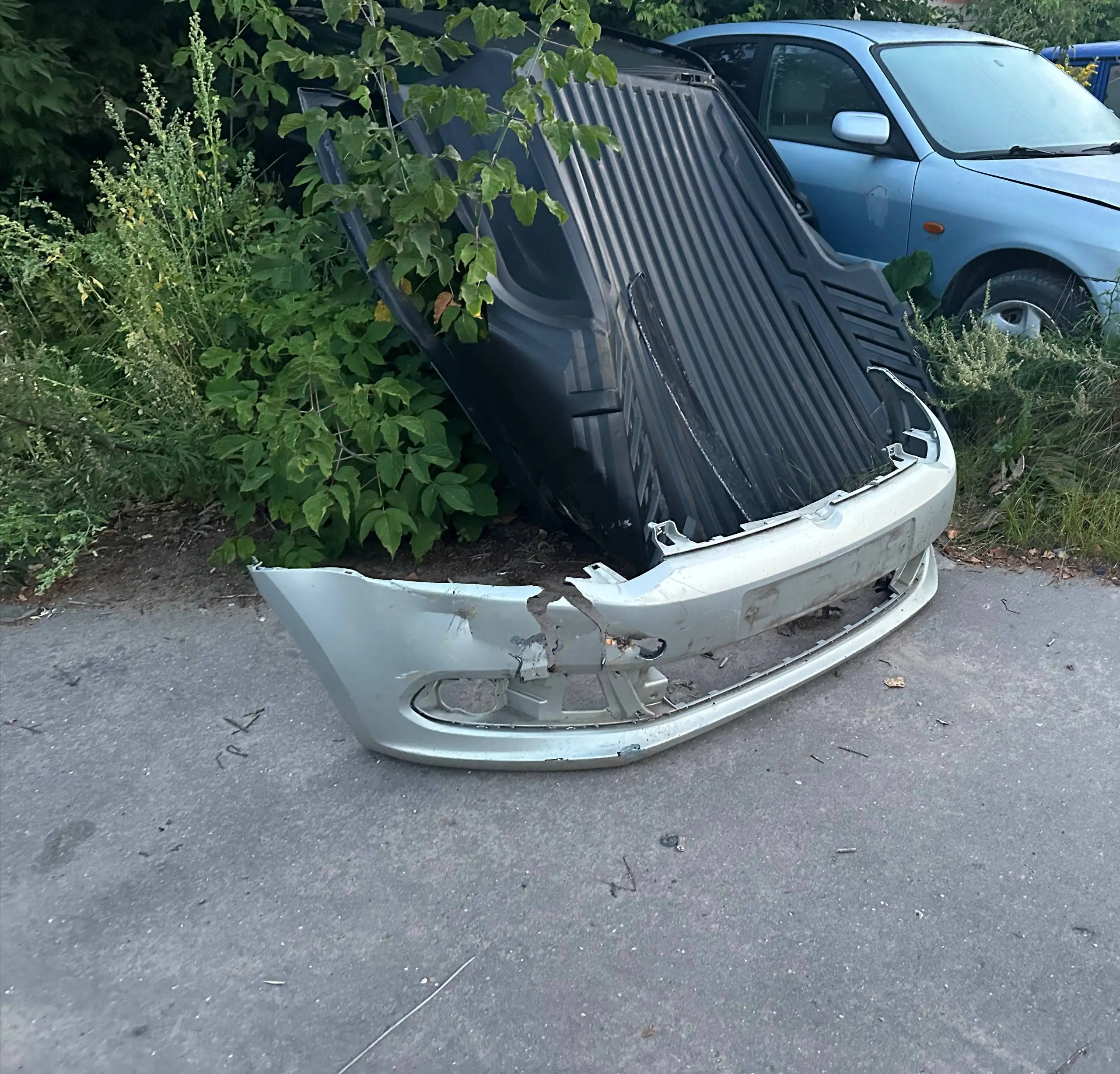 Бампер передний на VW Polo - Запчасти (Авто) в Тверь