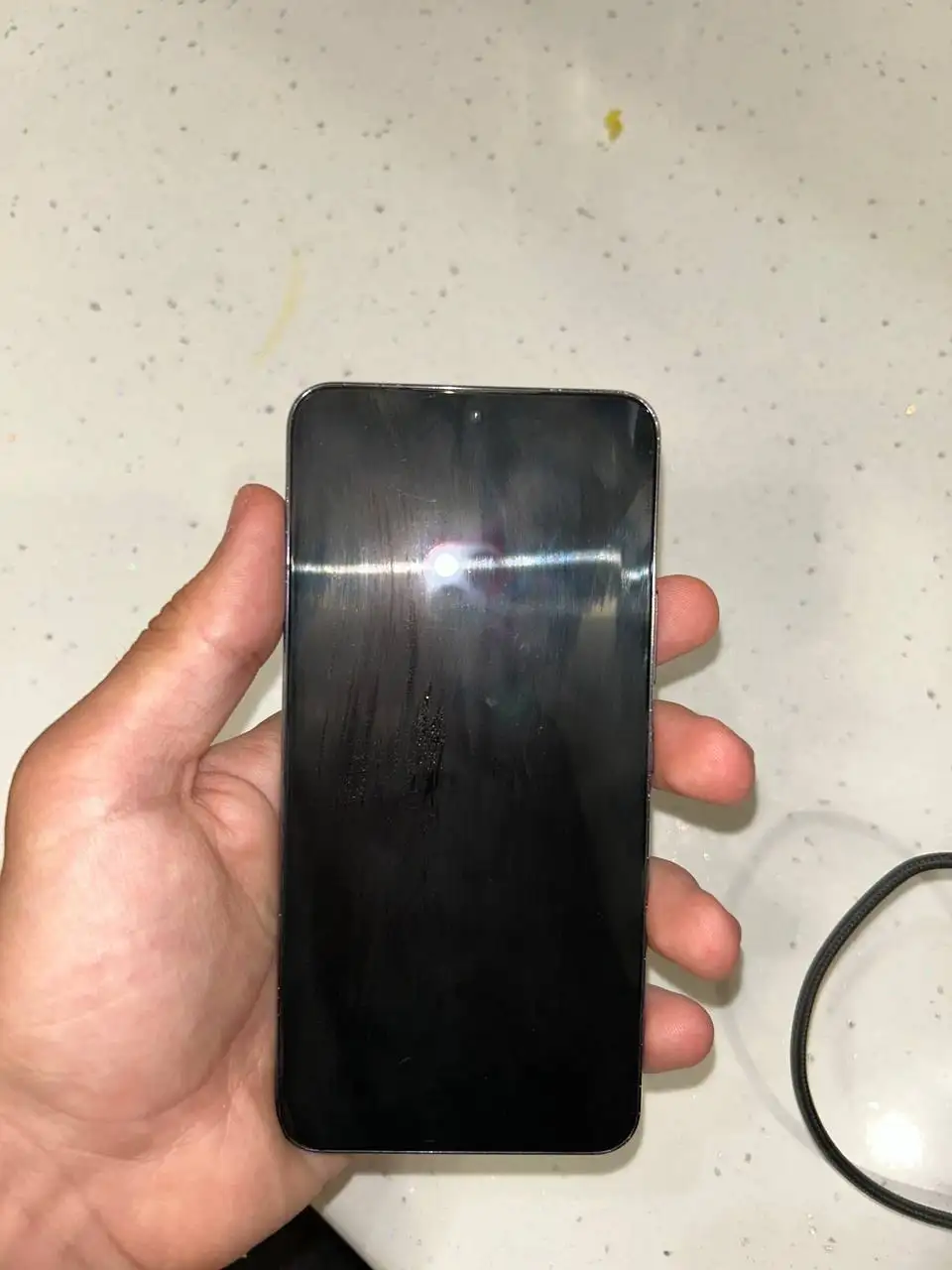 Samsung Galaxy S22 8/256 GB с царапинами, обмен наiPhone или флагманский Android с доплатой - Телефоны (Электроника) в Тверь