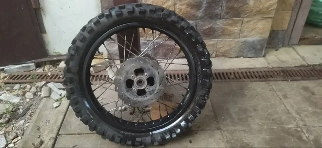 Колесо эндуро 2500р - Авто в Тверь