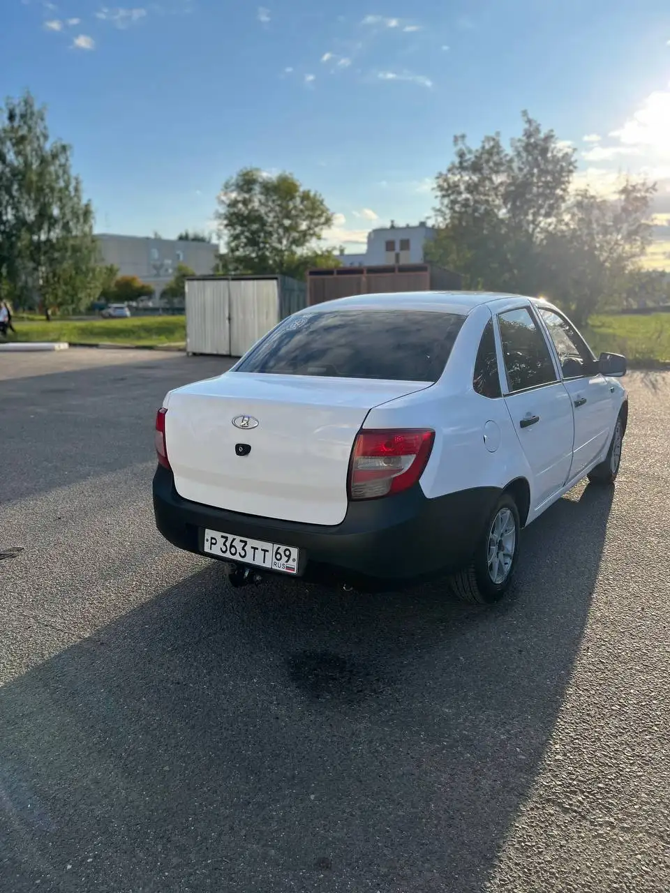 Лада Гранта 2013 в хорошем состоянии - Легковые автомобили (Авто) в Тверь