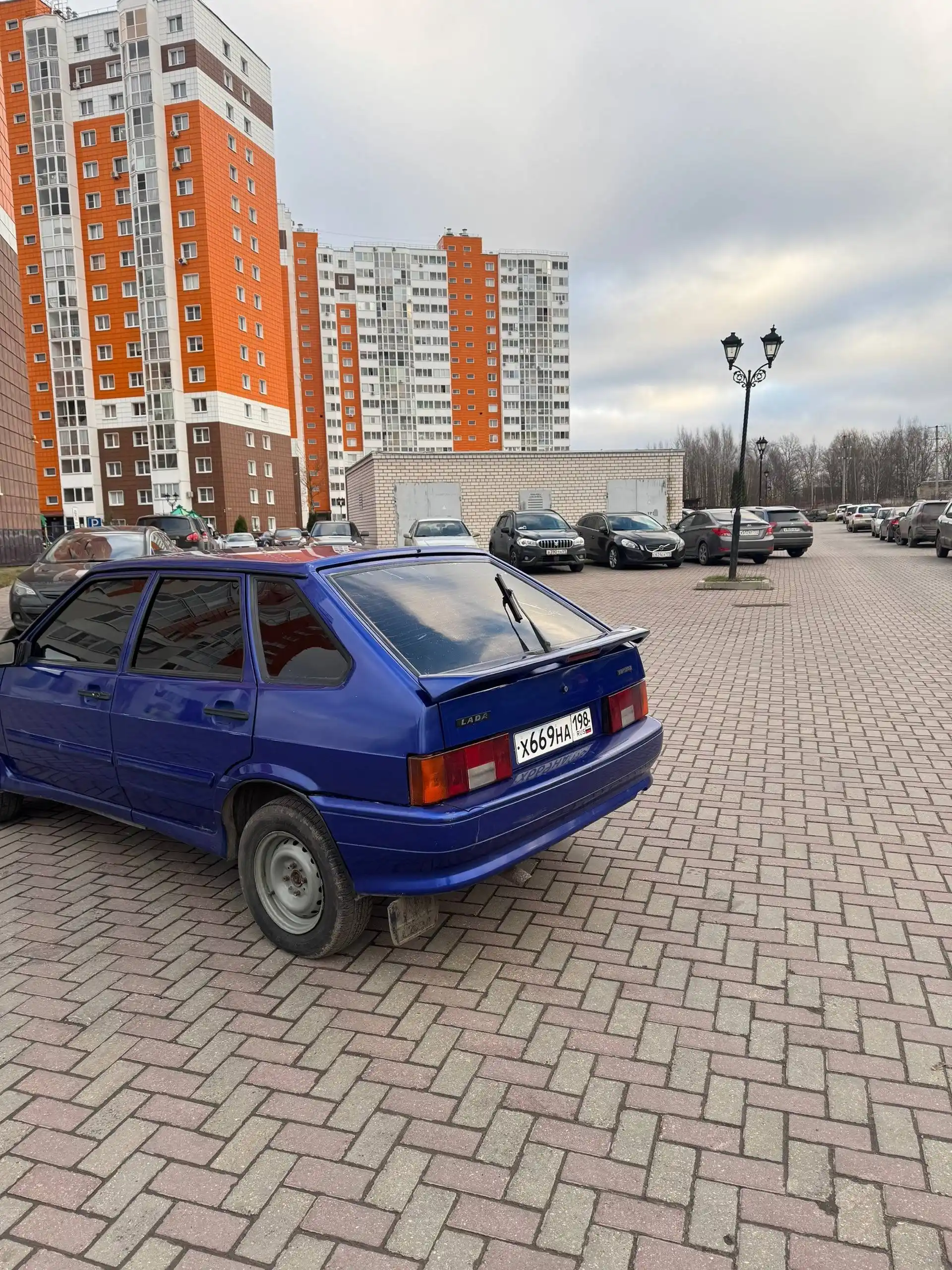 ВАЗ 2114 2010 года выпуска