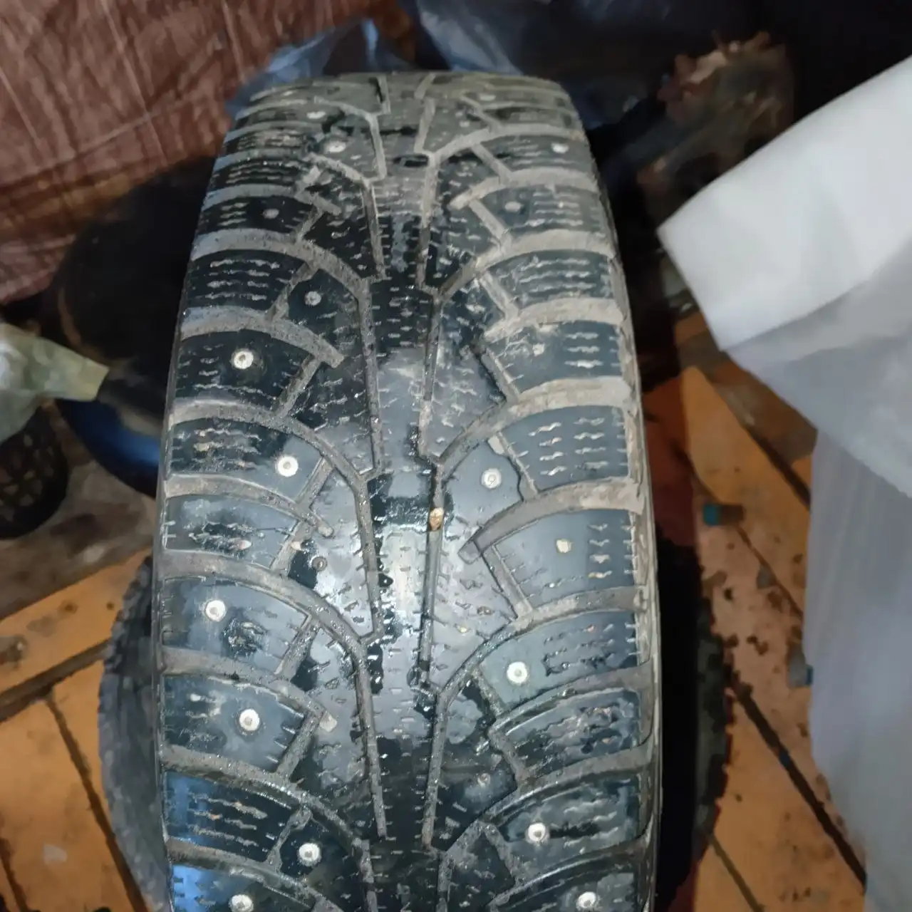 Продам зимние колеса R14 4/100