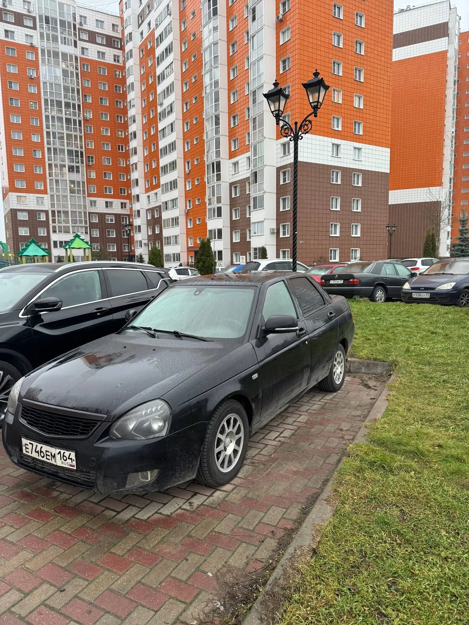 Продам приору 2011 года в комплектации люкс