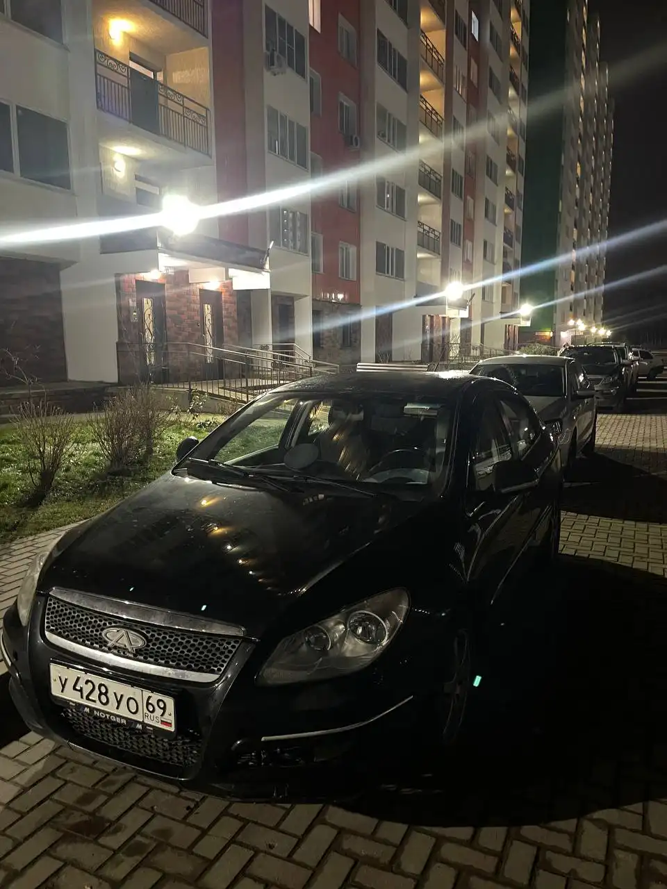 Продажа автомобиля 2010 года с пробегом 50 тыс. км