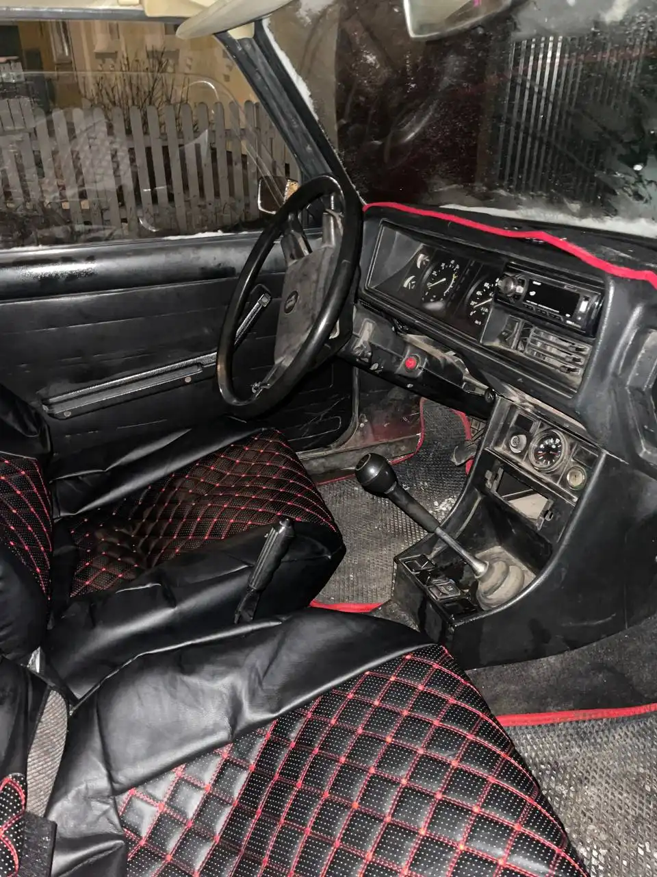 ВАЗ 2107 карбюратор 2004 года в отличном состоянии