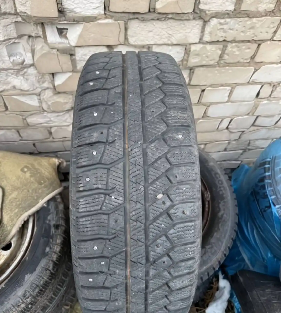 Продажа шин Continental 195/65/15 в Твери