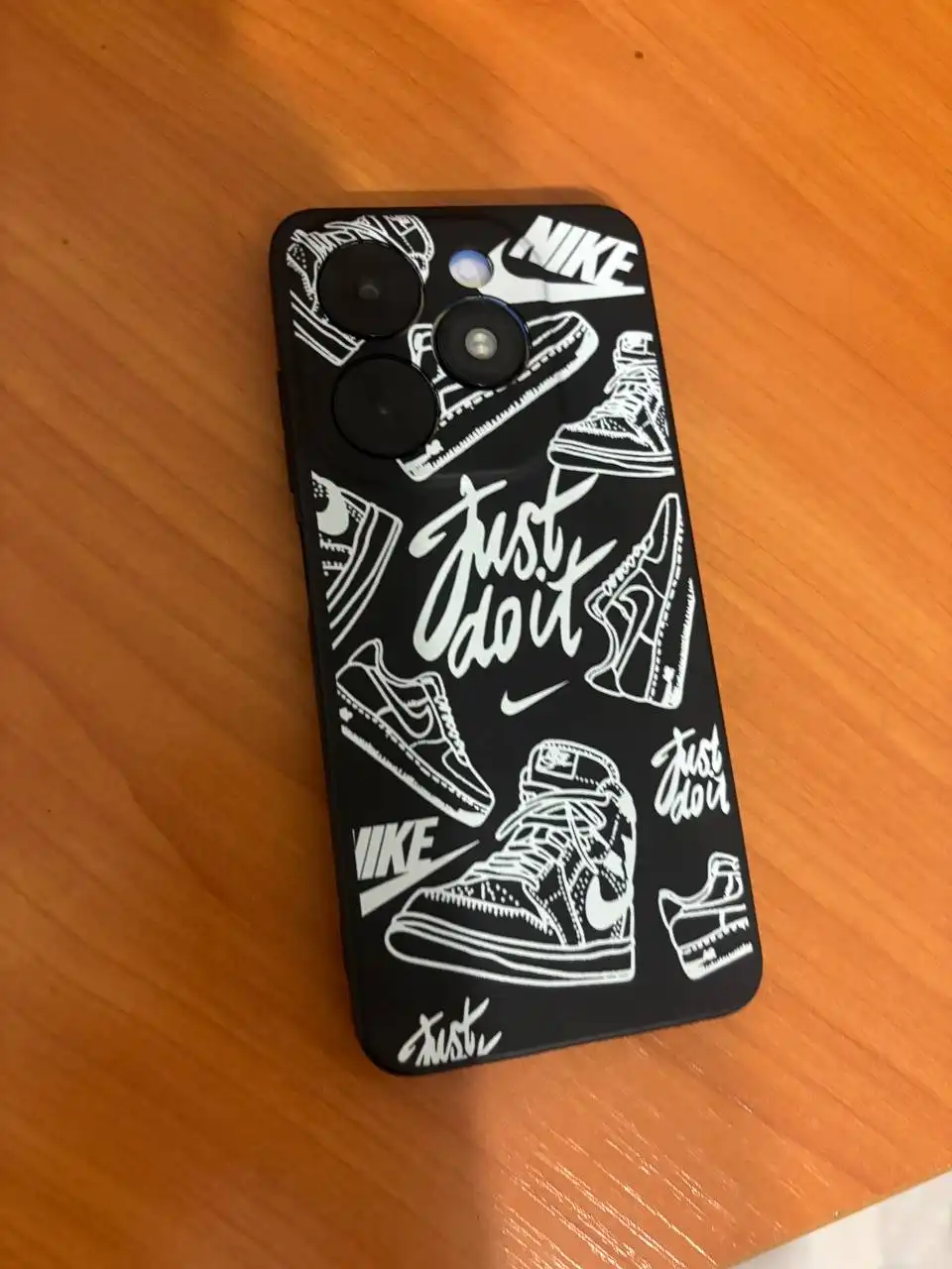 Tecno Spark Go 2024 с разбитым экраном