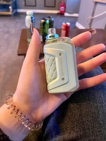 Хиро 5 в идеальном состоянии - Разное в Магнитогорск