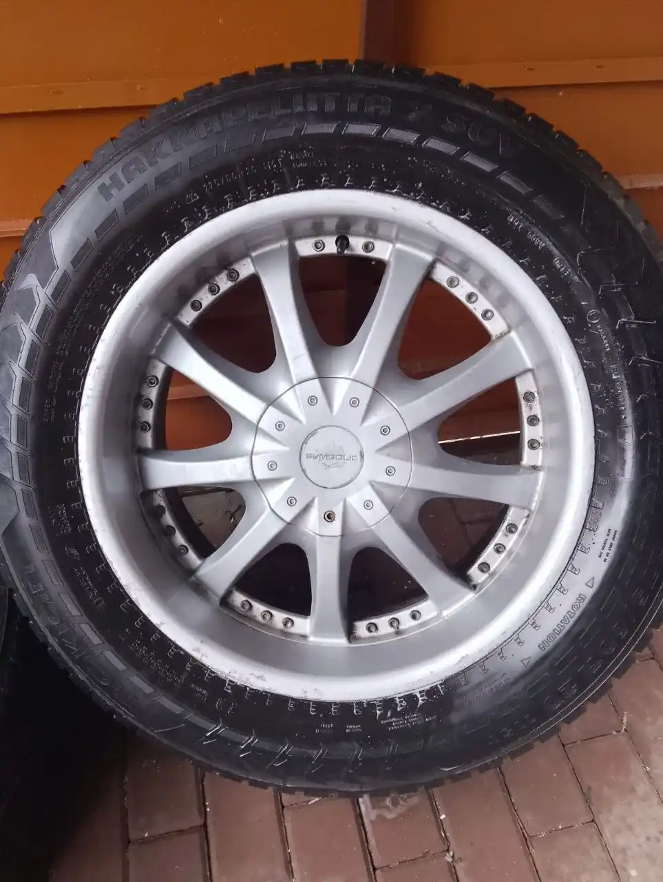 Шины 275/60 R20 хакапелита для Cadillac Escalade и Chevrolet Tahoe