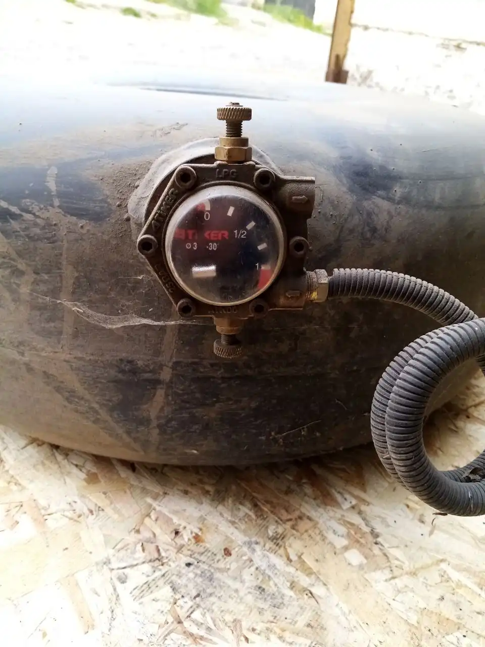 Продам газовый баллон для авто 60 л