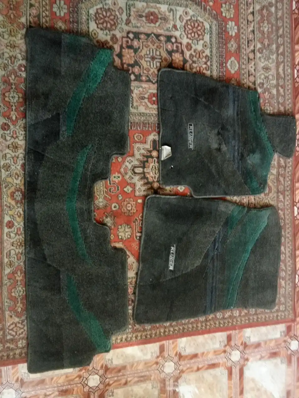 Запчасти на Клюгер и Чайзер