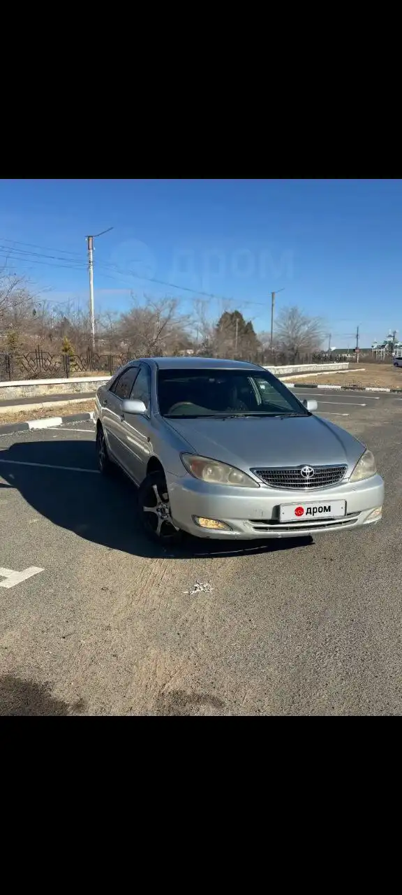 Продам Toyota Camry 2001 года в отличном состоянии