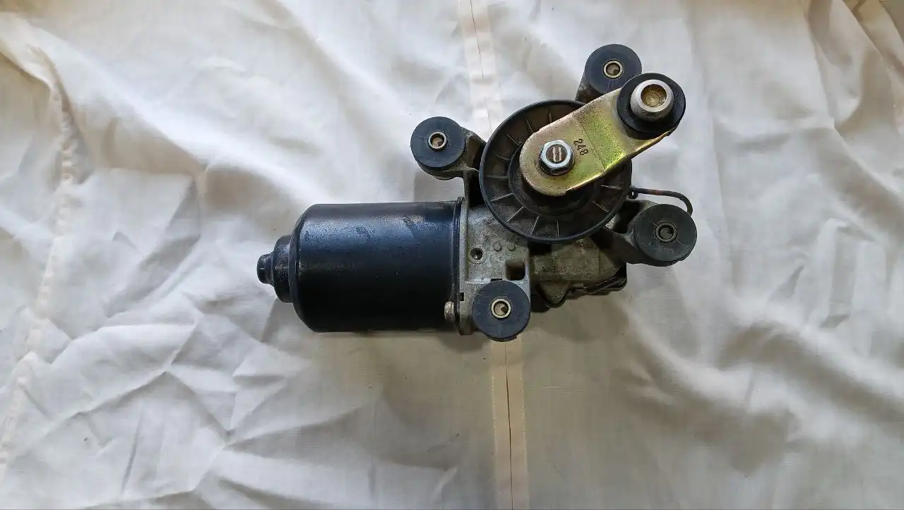 Продается Mazda Demio кузов DW3W