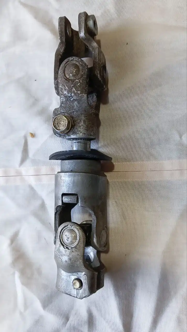 Продажа карданчика с рулевого Мазда Демио DW3W