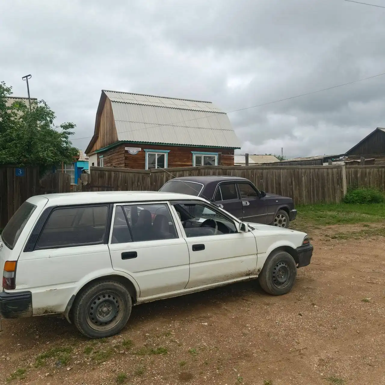 Продажа Toyota Corolla с карбюратором, механика