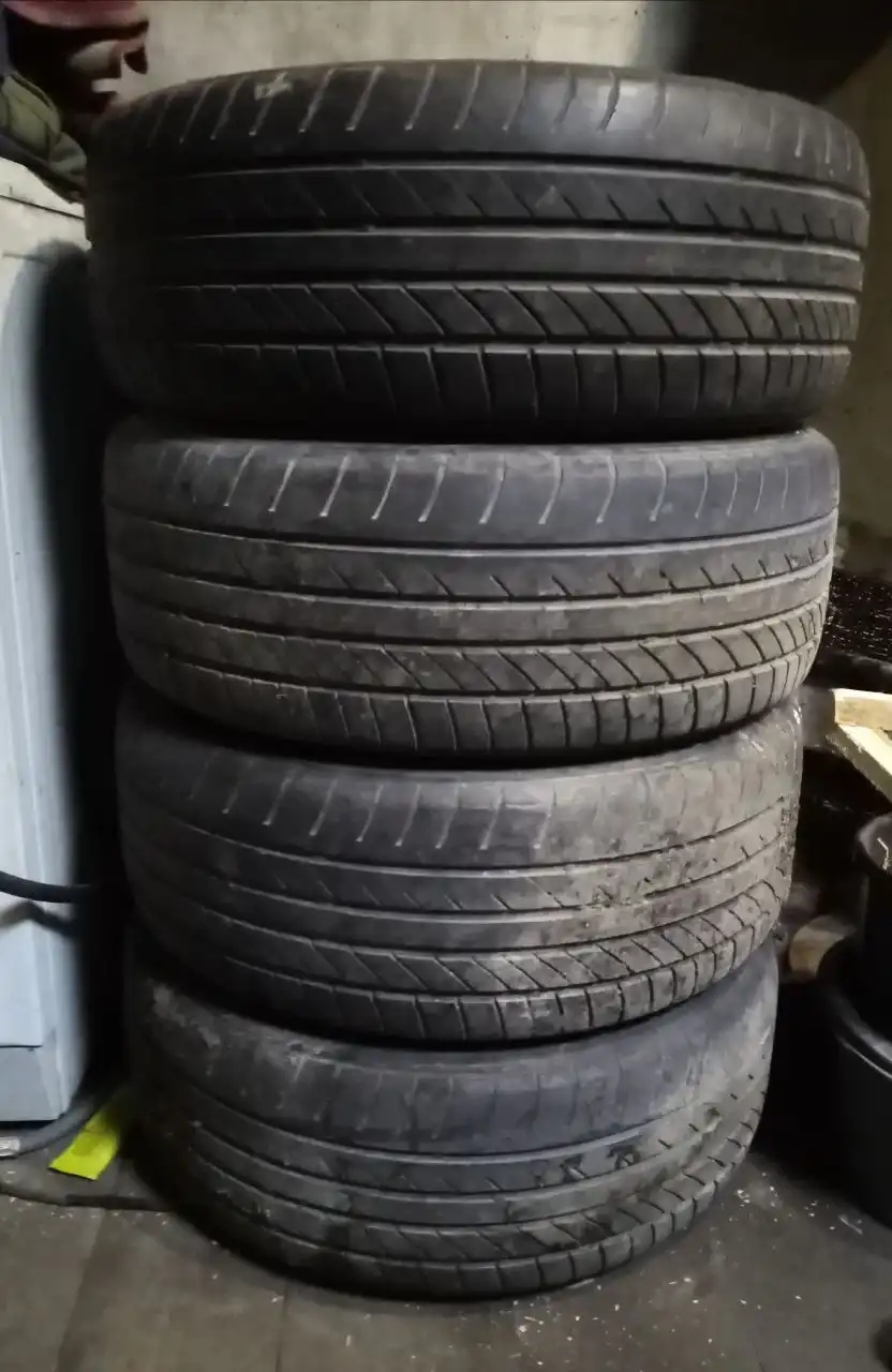 Продажа литых дисков R17 с резиной - Запчасти (Авто) в Чита