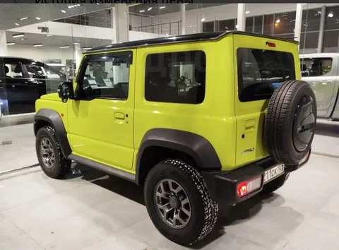 Продам Suzuki Jimny Sierra 2019 года в максимальной комплектации - Mercedes-Benz в Чита