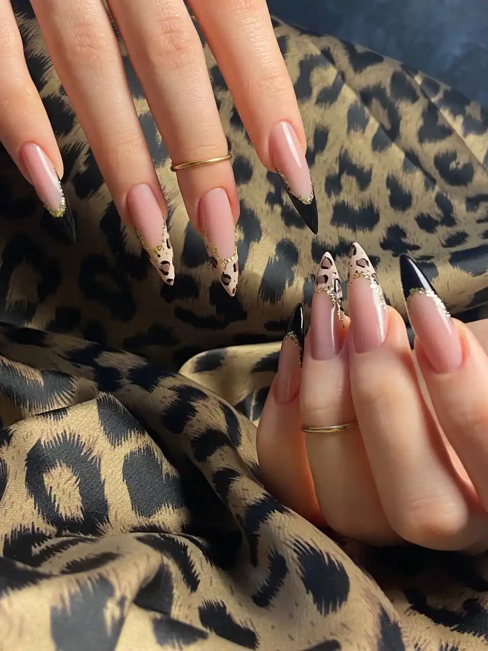 Услуги маникюра и наращивания ногтей